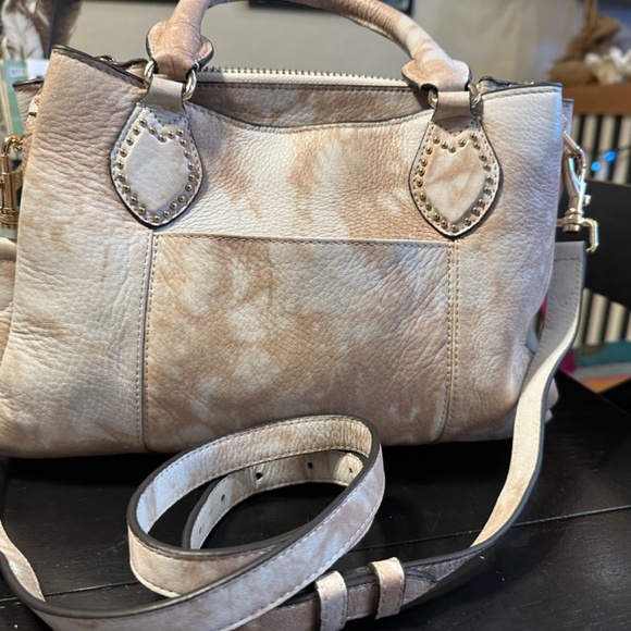 Aimee Kestenberg LIKE NEW Handbag - Picture 8 of 11